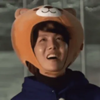 🤣 4d3fefb8 人, 熊, 帽子, 肖像, 室内, 服装 telegram sticker