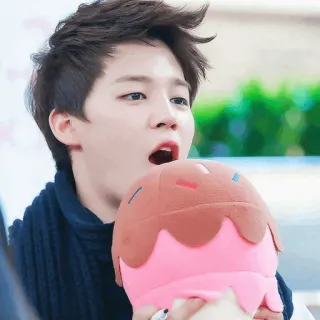 😮 59db32b8 person, eating, ice cream, toy, happy, cute, sweet telegram sticker