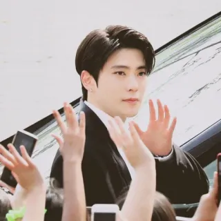 @gibransu as Jaehyun [4] whatsapp stickers