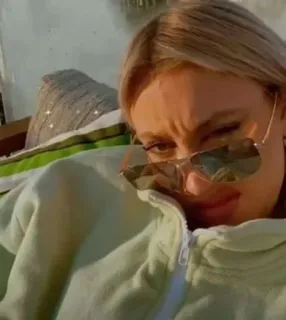 🧡 421c6950 telegram sticker