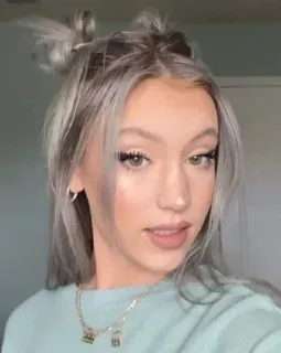 🥀 e7d54881 ผู้หญิง, ภาพเหมือน, เด็กผู้หญิง, ใบหน้า, ผมสีเงิน, ทรงผม telegram sticker