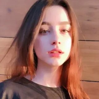 ❤️ 02565dd2 女性, ポートレート, 女の子, ティーン telegram sticker