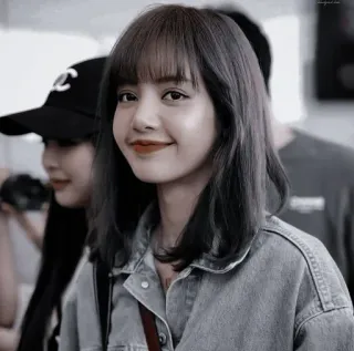 😊 3a6f6368 Lisa リサ, ブラックピンク, K-POP, 歌手, アイドル, 女性 telegram sticker