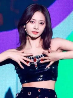 🎬 e272541e Frau, Promi, Sängerin, Künstlerin, Idol, K-Pop, Konzert whatsapp sticker