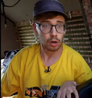 🤭 6d9c2af4 telegram sticker