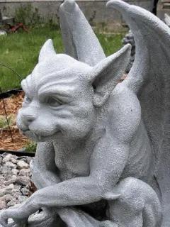 🙁 61fa77b9 gargoyle, patung, makhluk mitos, batu, arsitektur, dekorasi telegram sticker