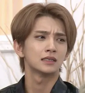 🤙 1806816b persona, cara, expresión, hombre, kpop whatsapp sticker