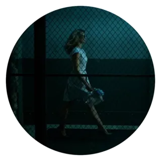 😎 6681d98e wanita, pagar, berjalan, malam, gaun telegram sticker