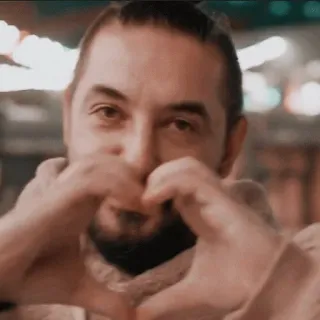 🧡 d4d77936 homme, cœur, amour, geste, positif telegram sticker