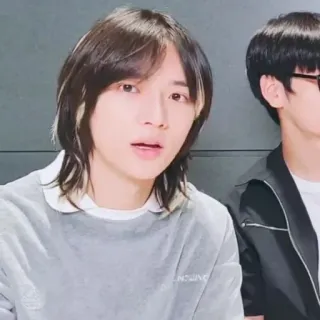 🗿 54287326 NOTHING Person, Kpop, Porträt, Mann, Kleidung telegram sticker