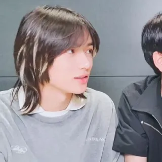 🕊 9a5aa3db telegram sticker