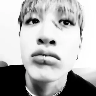 👣 e7072b73 telegram sticker