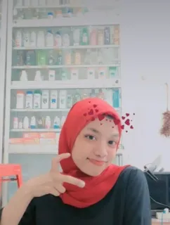 🌟 0a41b8d9 mujer, retrato, pañuelo, belleza, cosméticos telegram sticker