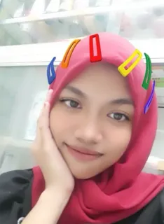 🌟 1b012caf mujer, pañuelo, retrato, horquillas, selfie, bonita telegram sticker