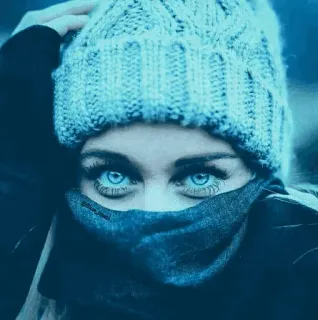 🙂 3432b82c 여자, 인물사진, 모자, 겨울, 눈, 스카프 telegram sticker