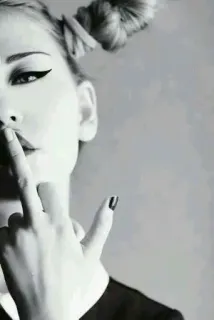 🖕 60b282db 여자, 가운데 손가락, 모욕적인, 제스처, 무례한, 불손한 telegram sticker