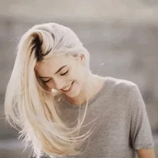 🙂 987f8ba7 여자, 소녀, 금발, 머리, 인물, 미소, 예쁜, 여성 telegram sticker