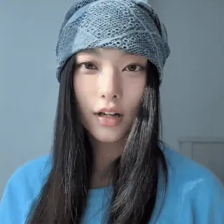 🎐 0a6852d4 mulher, retrato, lenço, menina, pessoa, asiática telegram sticker