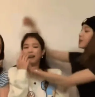 😘 0fda3e52 telegram sticker