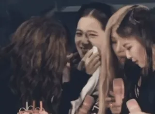 😙 6b8ced67 telegram sticker