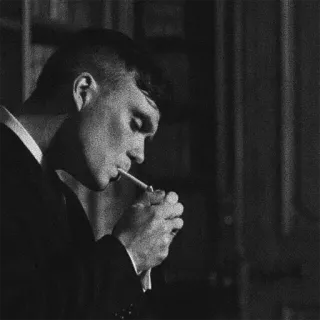 ▪️ b1cab4b0 Thomas Shelby Peaky Blinders 托马斯·谢尔比, 浴血黑帮, 抽烟, 香烟, 犯罪, 复古 telegram sticker