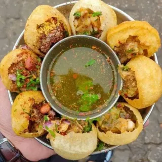 🫐 1aeaabbf đồ ăn, pani puri, đồ ăn Ấn Độ, đồ ăn đường phố, đồ ăn vặt telegram sticker