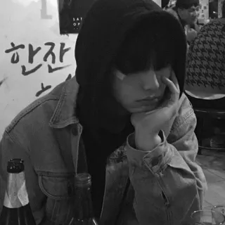 ➖ 55120fc8 한잔 pessoa, moletom com capuz, jaqueta, coreano, bebendo, monocromático telegram sticker