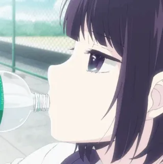 🖇 c54002c8 Аниме, Девушка, Вода, Бутылка, Напиток telegram sticker