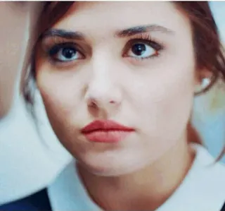 🙄 74b5c434 女人, 脸, 肖像 whatsapp sticker