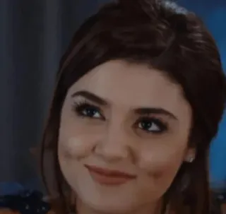 😊 c5d7e947 女人, 人, 脸, 肖像, 黑发, 微笑 whatsapp sticker