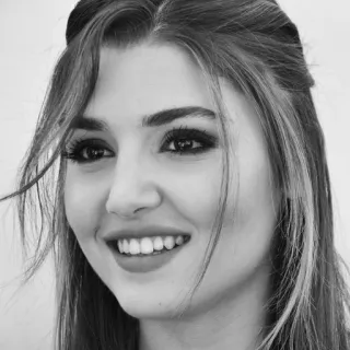 Hande Erçel telegram stickers