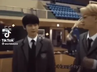 Хан Джисон-бог :: @fStikBot whatsapp stickers