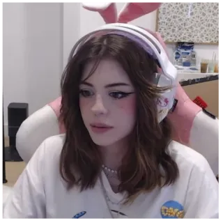 💒 145739d0 telegram sticker