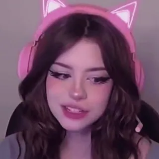 Hannah @cutemonsta whatsapp stickers