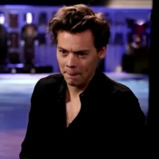 🌸 11066a82 Harry Styles selebriti, musisi, penyanyi, harry styles whatsapp sticker