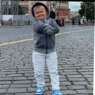 😘 7989dab4 Hasbulla Magomedov Hasbulla, Magomedow, Russisch, Influencer, Meme, Junge telegram sticker