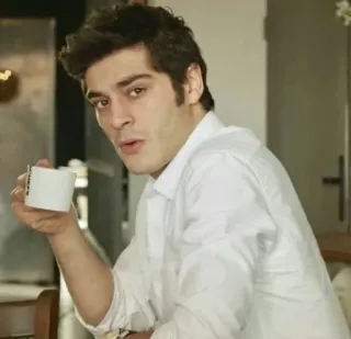 ☕ 11b8065b 男性, コーヒー, ポートレート, 飲み物, 俳優 telegram sticker