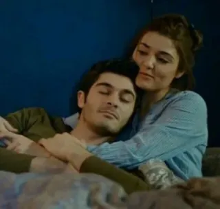 😌 6b91ecd9 カップル, 愛情, 愛, ロマンス, ハグ telegram sticker