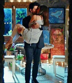 😘 807d72b0 愛, キス, ロマンス, カップル, 愛情, 関係 telegram sticker