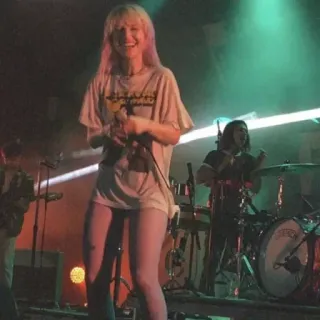 ❤️‍🔥 00e0d219 telegram sticker