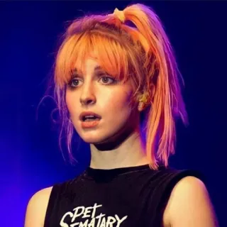 ❤️‍🔥 7ae3d8e7 Pet Sematary paramore, хейли уильямс, кладбище домашних животных telegram sticker