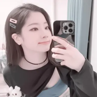 🎂 1bb0c1c8 woman, selfie, portrait, girl, korean, hair clips, cute, choker whatsapp sticker