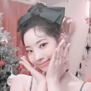 🎂 7bbe6ccd woman, Christmas, portrait, bow, festive, Korean, girl, cute whatsapp sticker