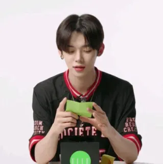 🎼 5e5e39f9 whatsapp sticker