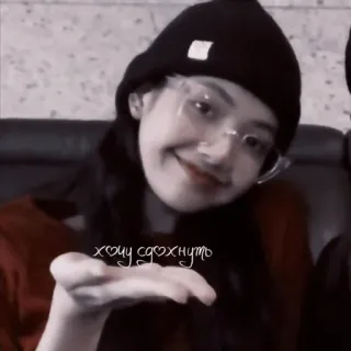 🧬 02484268 хочу сдохнуть vrouw, persoon, bril, hoed, russisch, tekst whatsapp sticker