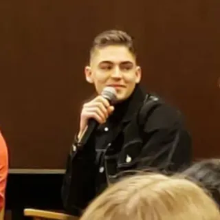 🔸 143c70b0 telegram sticker