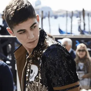 🔸 99c57b7c đàn ông, đầu lâu, thời trang, áo khoác telegram sticker