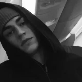 🔸 b40e9fa4 đàn ông, áo hoodie, chân dung, người, trắng đen telegram sticker