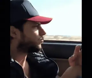 😐 0b4ee964 uomo, guida, dito medio, offensivo, gesto whatsapp sticker