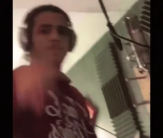 👍 1f629f39 whatsapp sticker